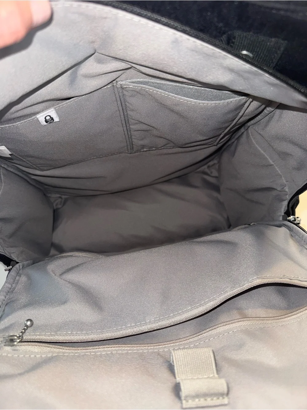 Baggallini Black Everyday Travel Backpack